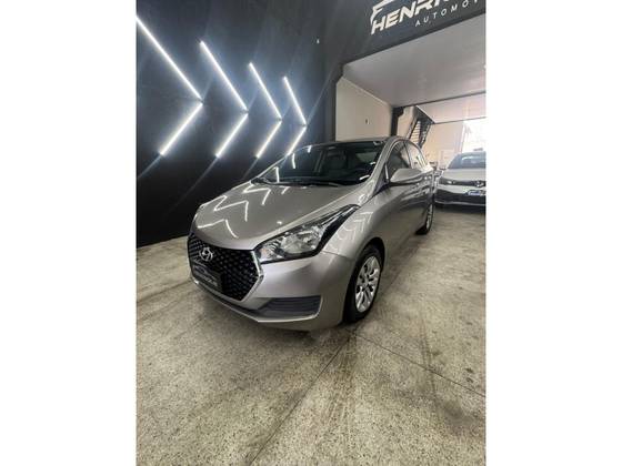 HYUNDAI HB20S 1.6 COMFORT PLUS 16V FLEX 4P AUTOMÁTICO